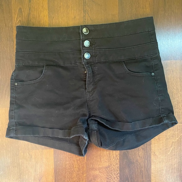 Macy's Pants - Women’s black high waisted shorts